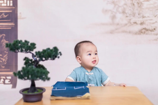 永州二个月宝宝做哪些训练